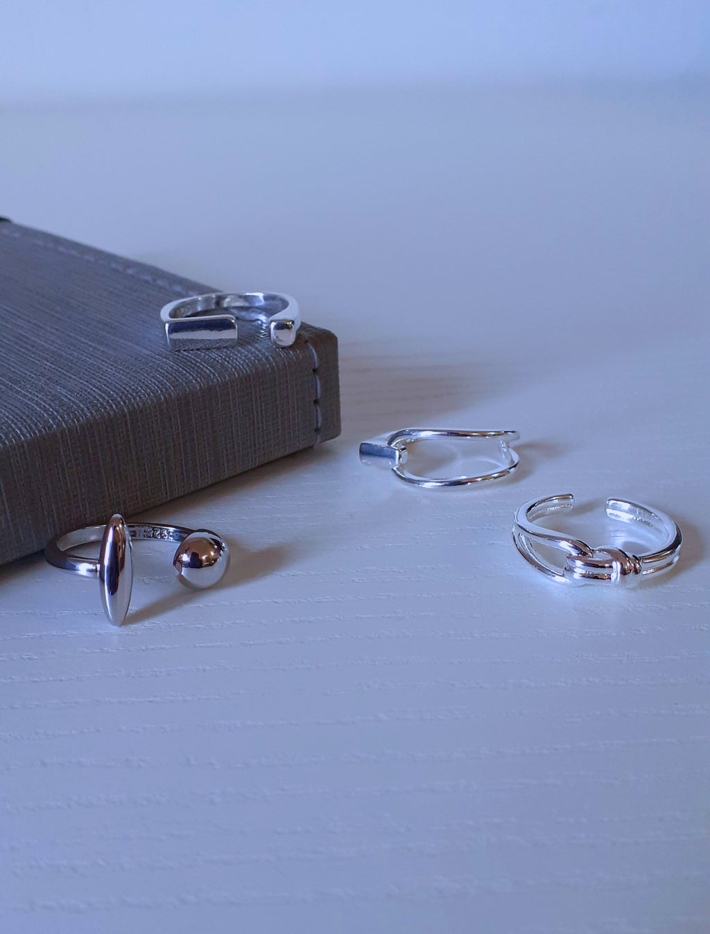 Shining Box - 4 bagues en argent ajustables